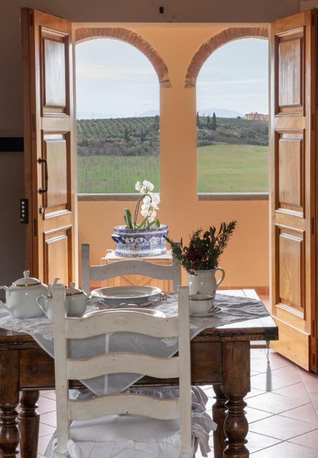 Agriturismo Casale Ugolini Montespertoli Luaran gambar